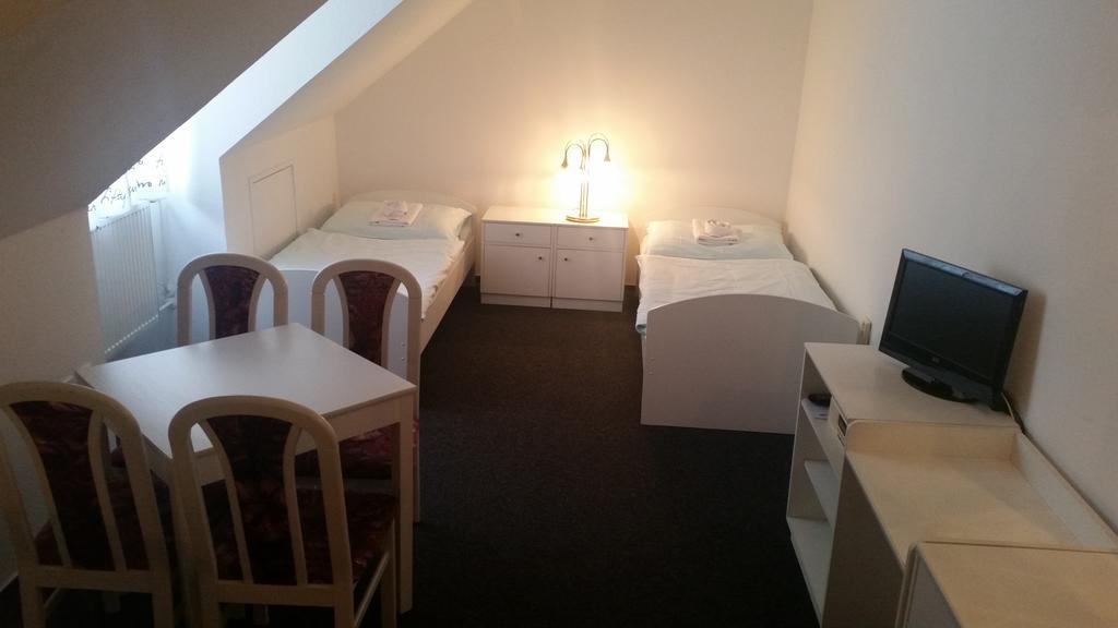 Hotel Excelent Rýmařov Стая снимка