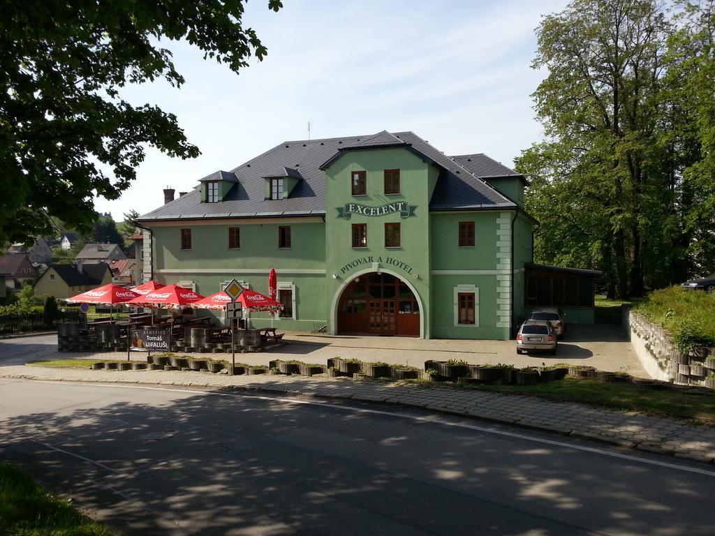 Hotel Excelent Rýmařov Екстериор снимка